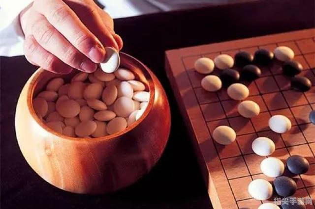 围棋天地：探寻棋盘交叉点的奥秘与手攻略玩法